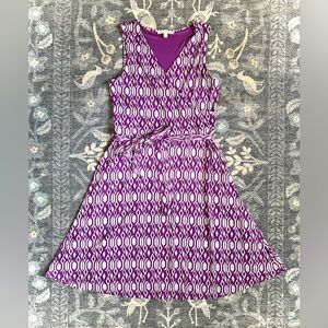 41 Hawthorn Midi Dress in Purple with Geometric Pattern